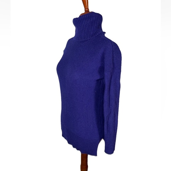 Cynthia Rowley Cashmere Knit Sweater Women’s Size Medium Turtleneck Royal Blue - Picture 2 of 4